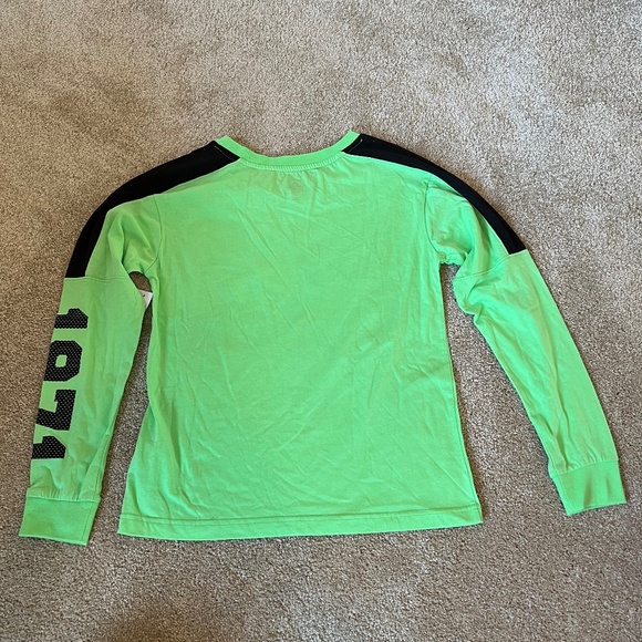 Walt Disney World T-shirt with shoulder jersey detail - Picture 2 of 2